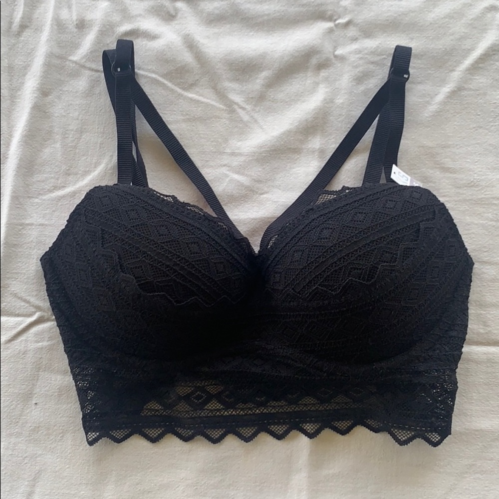 ❌SOLD❌ VS Lace Bralette